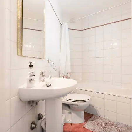 Veronicas Apartment